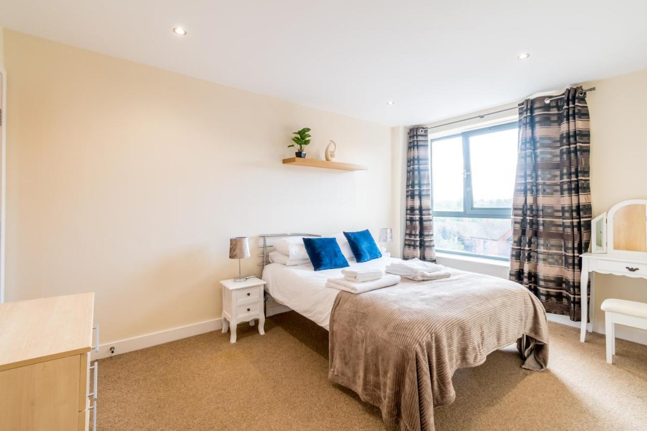 Spacious City 2 Bed, 2 Bath, Free Parking & Wifi Sheffield Luaran gambar